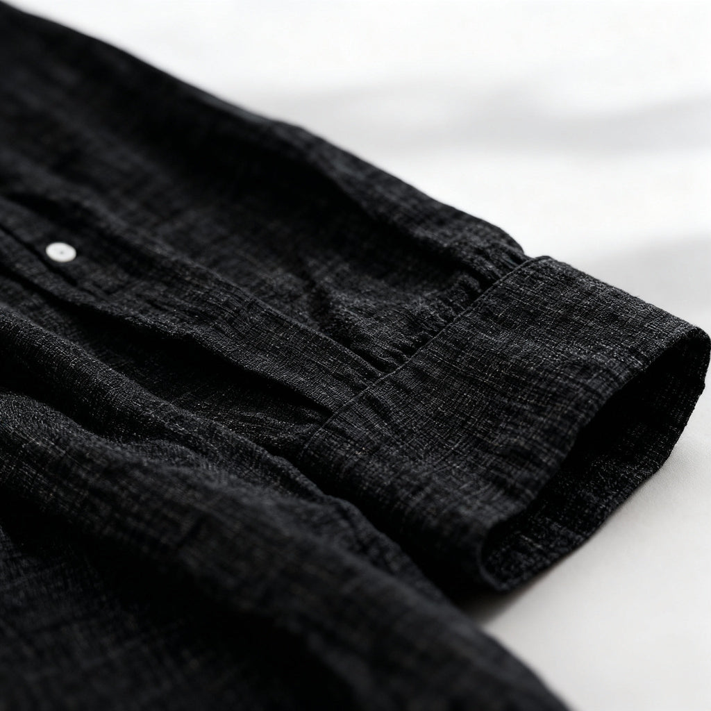 Men's Lightweight Summer Shirt with Classic Collar and Button Placket