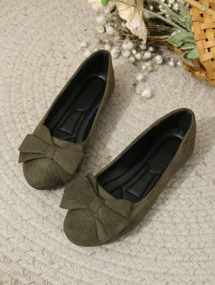 Women's Bow Detail Loafers with Rounded Toe