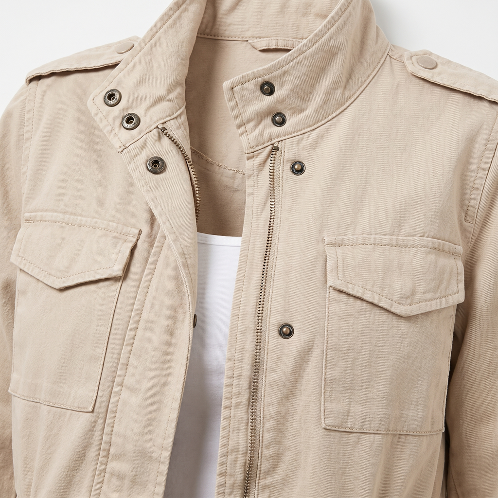 Women's Loose Utility Windbreaker Jacket with Multi-Pocket Front