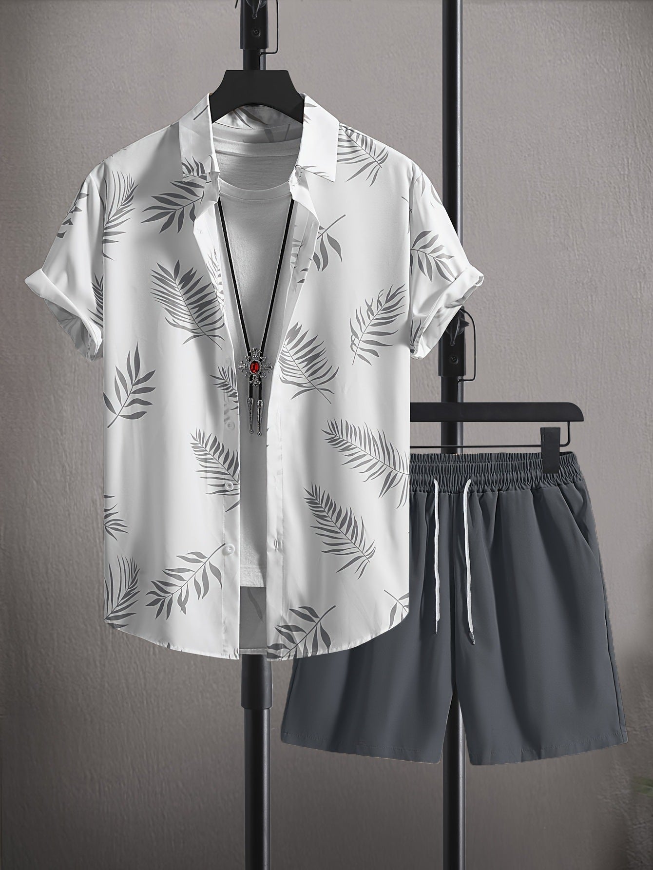 Men's Cuban-Collar Leaf Print Two-Piece Set with Drawstring Shorts