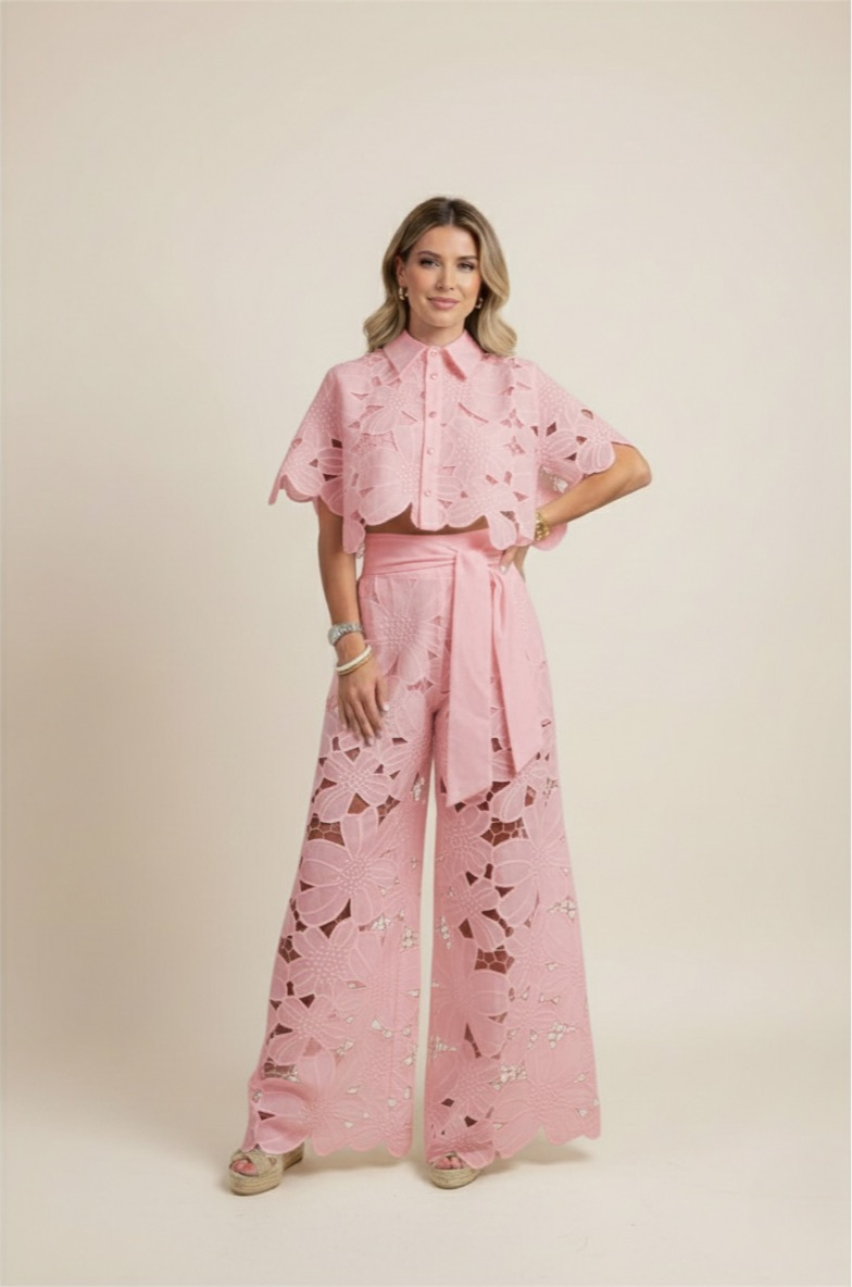 Women's Floral Two-Piece Set with Crop Top and Pants