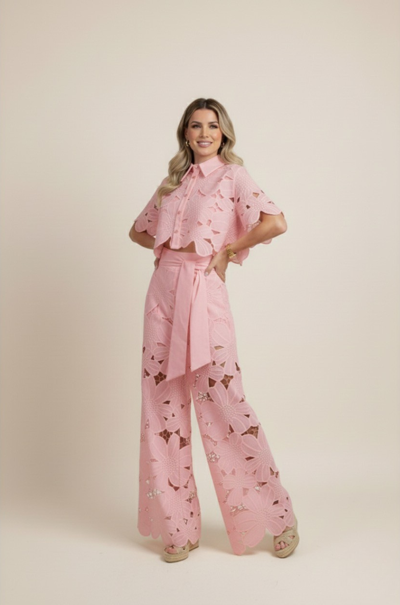 Women's Floral Two-Piece Set with Crop Top and Pants