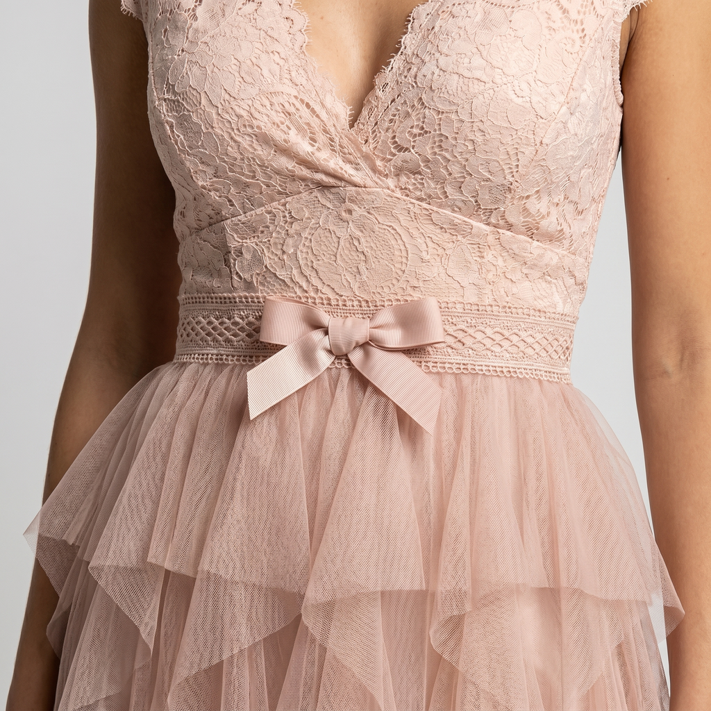 Women's Sleeveless Lace Tulle Mini Dress with V-Neck and Tiered Skirt