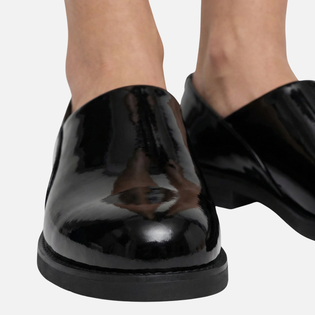 Men's Glossy Business Loafers with Low Block Heel