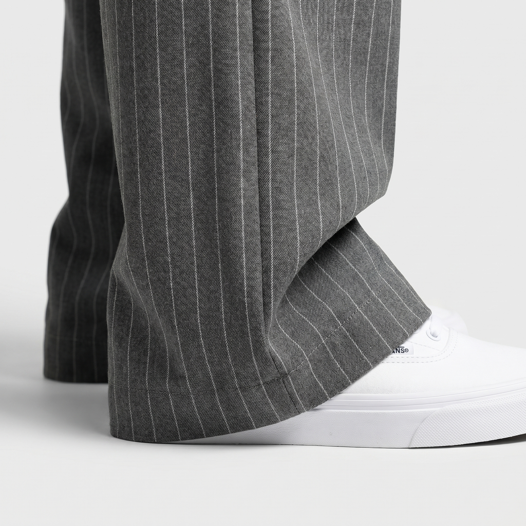Women's High-Waist Pinstripe Wide-Leg Pants with Pleated Front