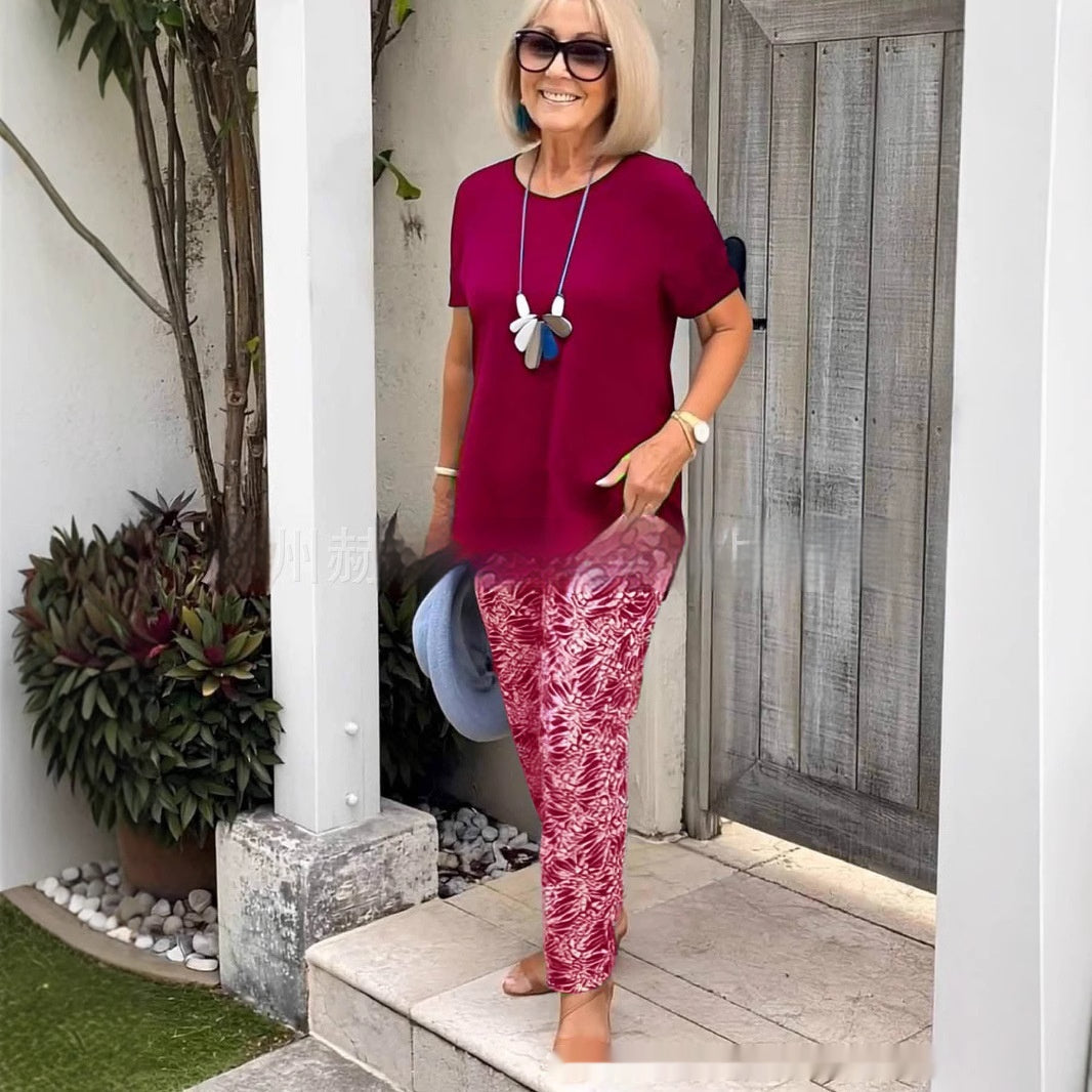 Women's Relaxed Knit Two-Piece Set with Printed Pants