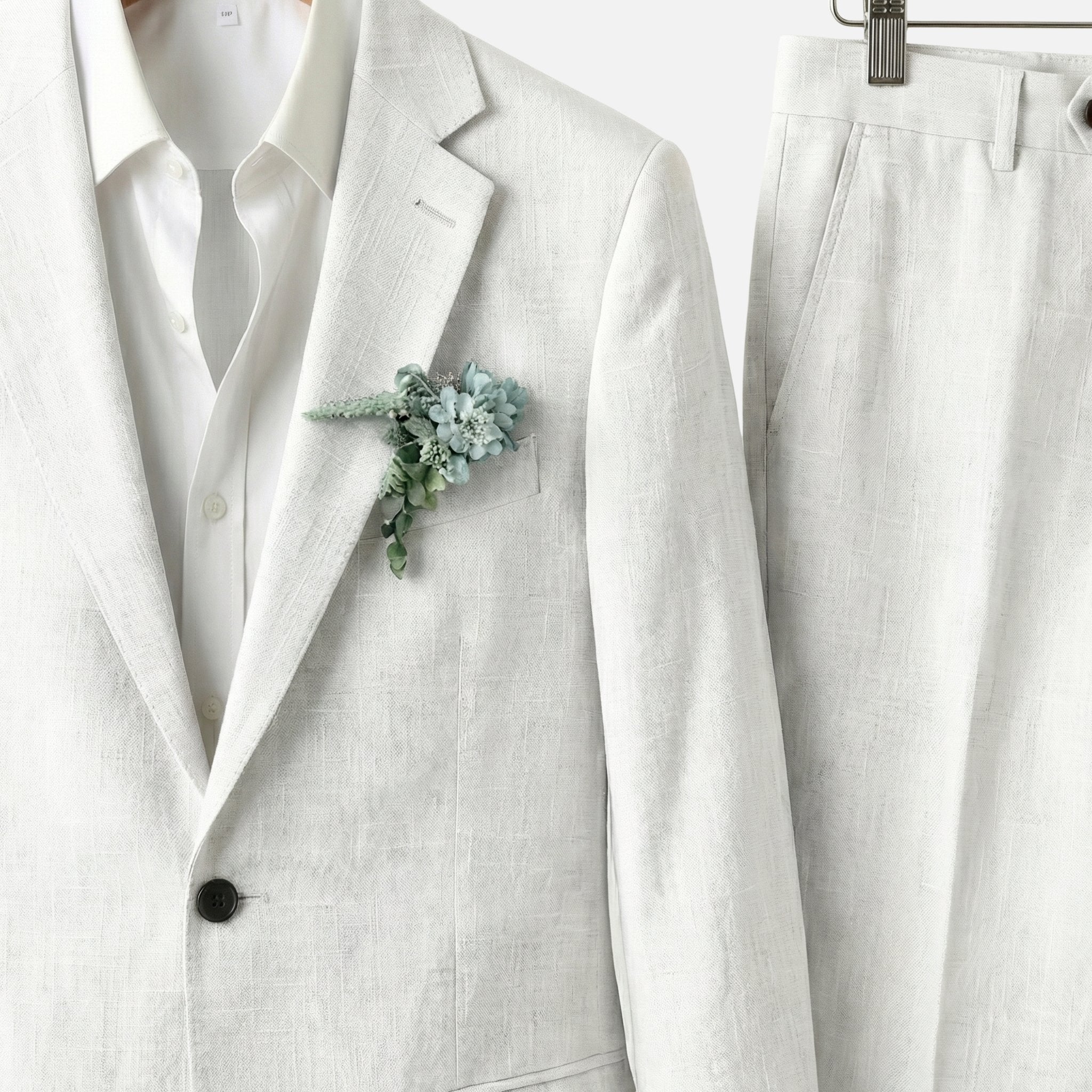 Men's Slim Fit Three-Piece Suit with Notch Lapels