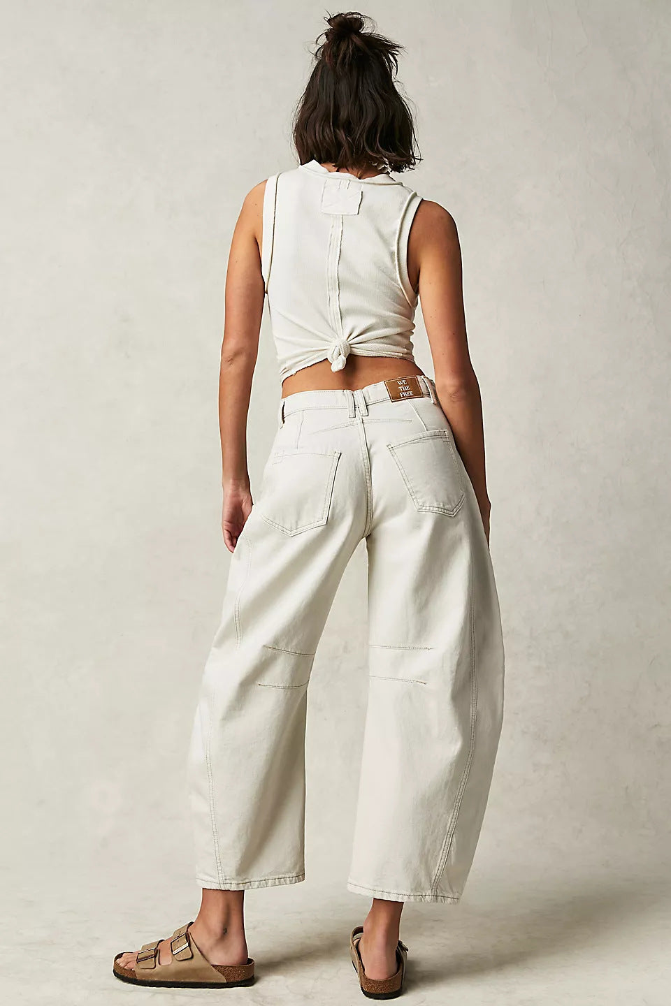 Women's Wide-Leg Denim Jeans with Contrast Seam Detail