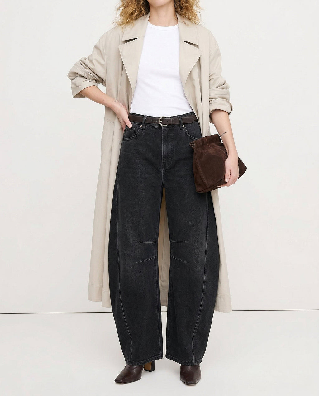 Women's Wide-Leg Denim Jeans with Contrast Seam Detail