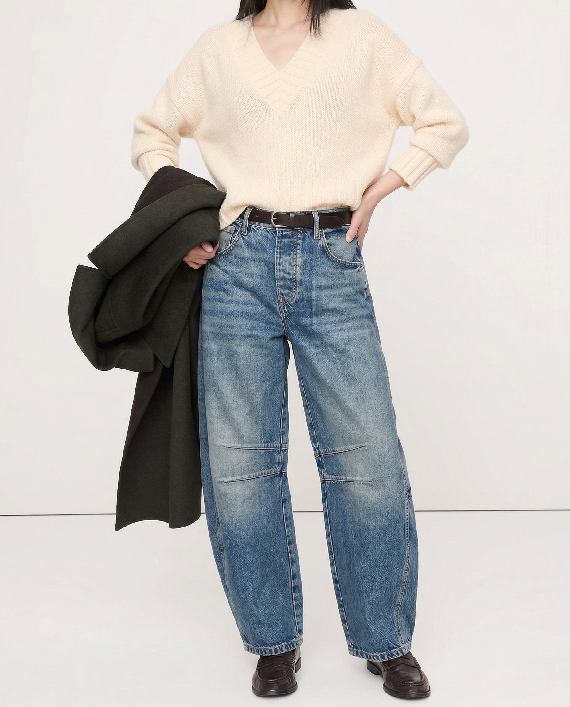 Women's Wide-Leg Denim Jeans with Contrast Seam Detail