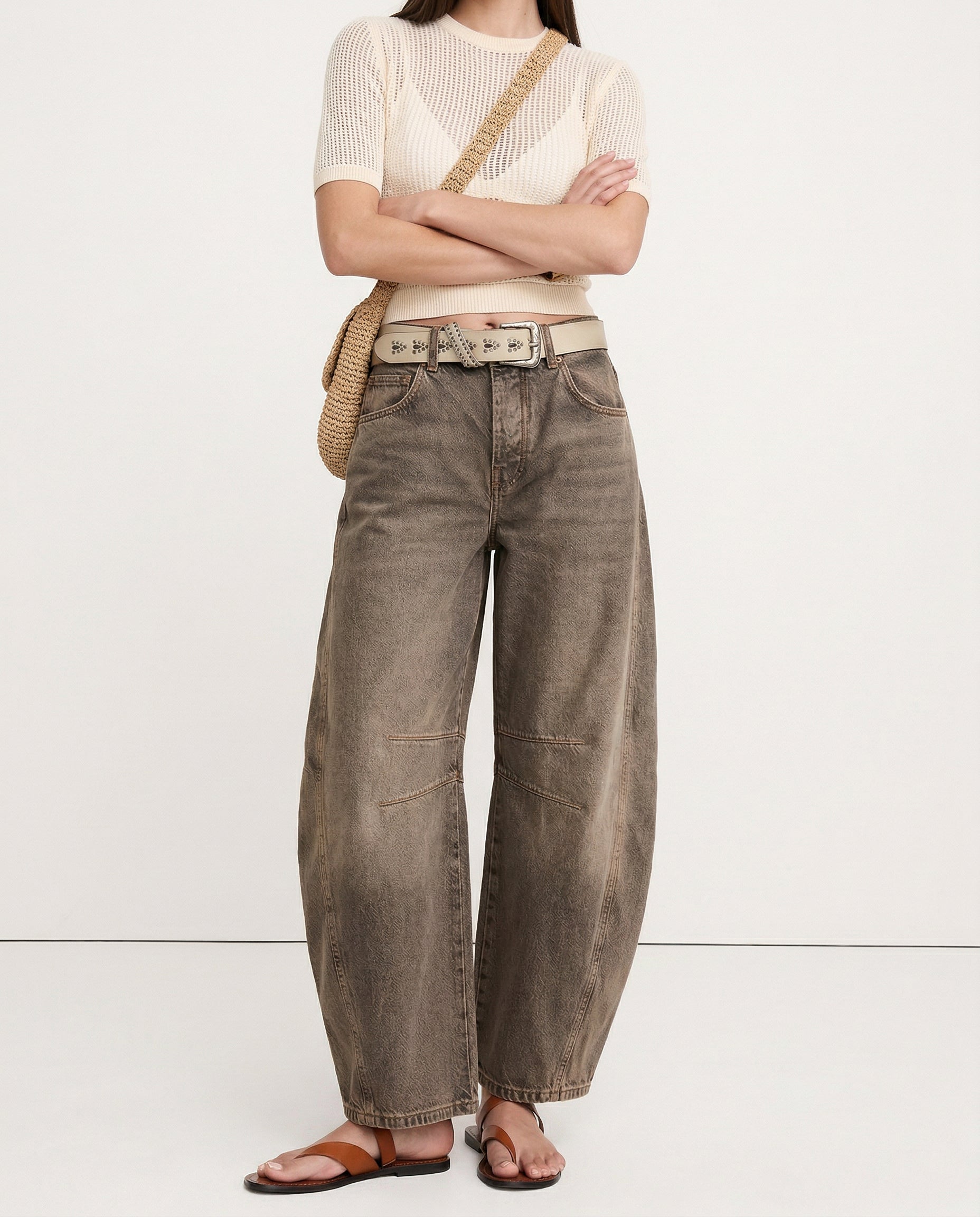 Women's Wide-Leg Denim Jeans with Contrast Seam Detail