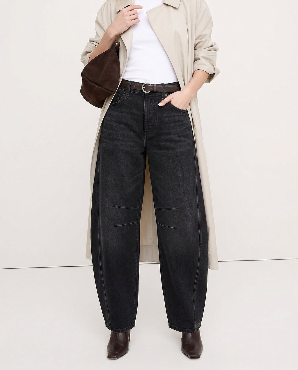 Women's Wide-Leg Denim Jeans with Contrast Seam Detail