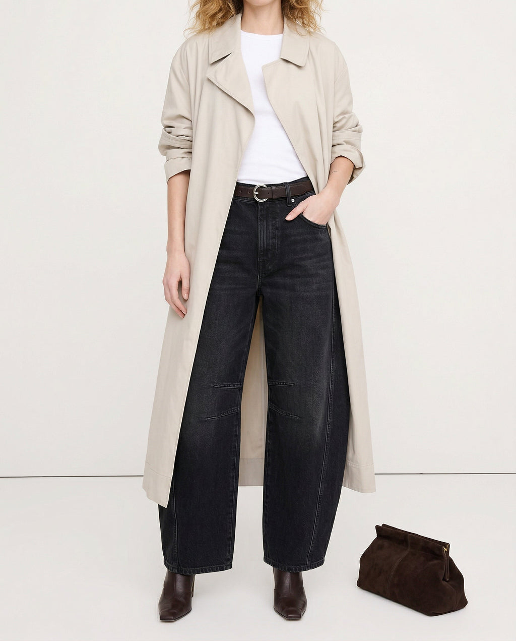 Women's Wide-Leg Denim Jeans with Contrast Seam Detail