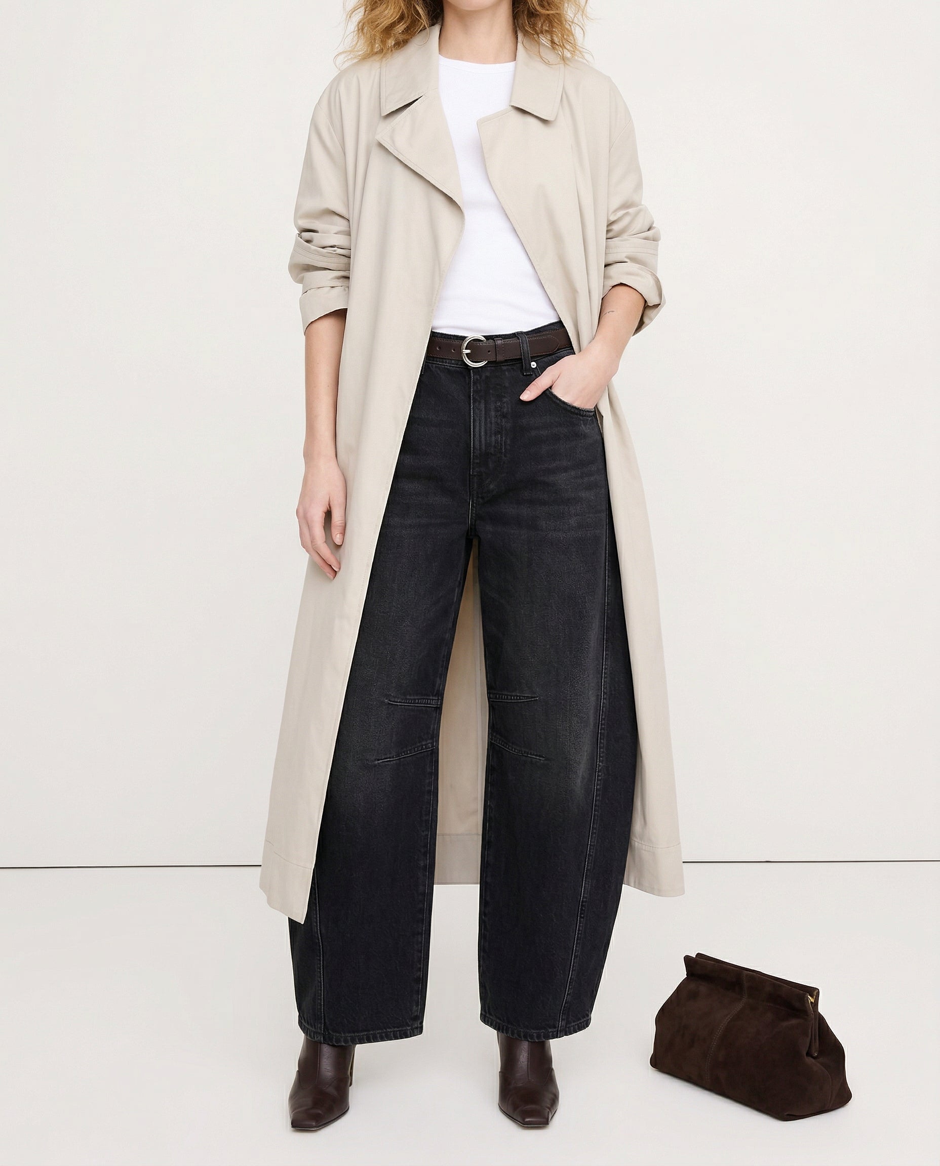 Women's Wide-Leg Denim Jeans with Contrast Seam Detail
