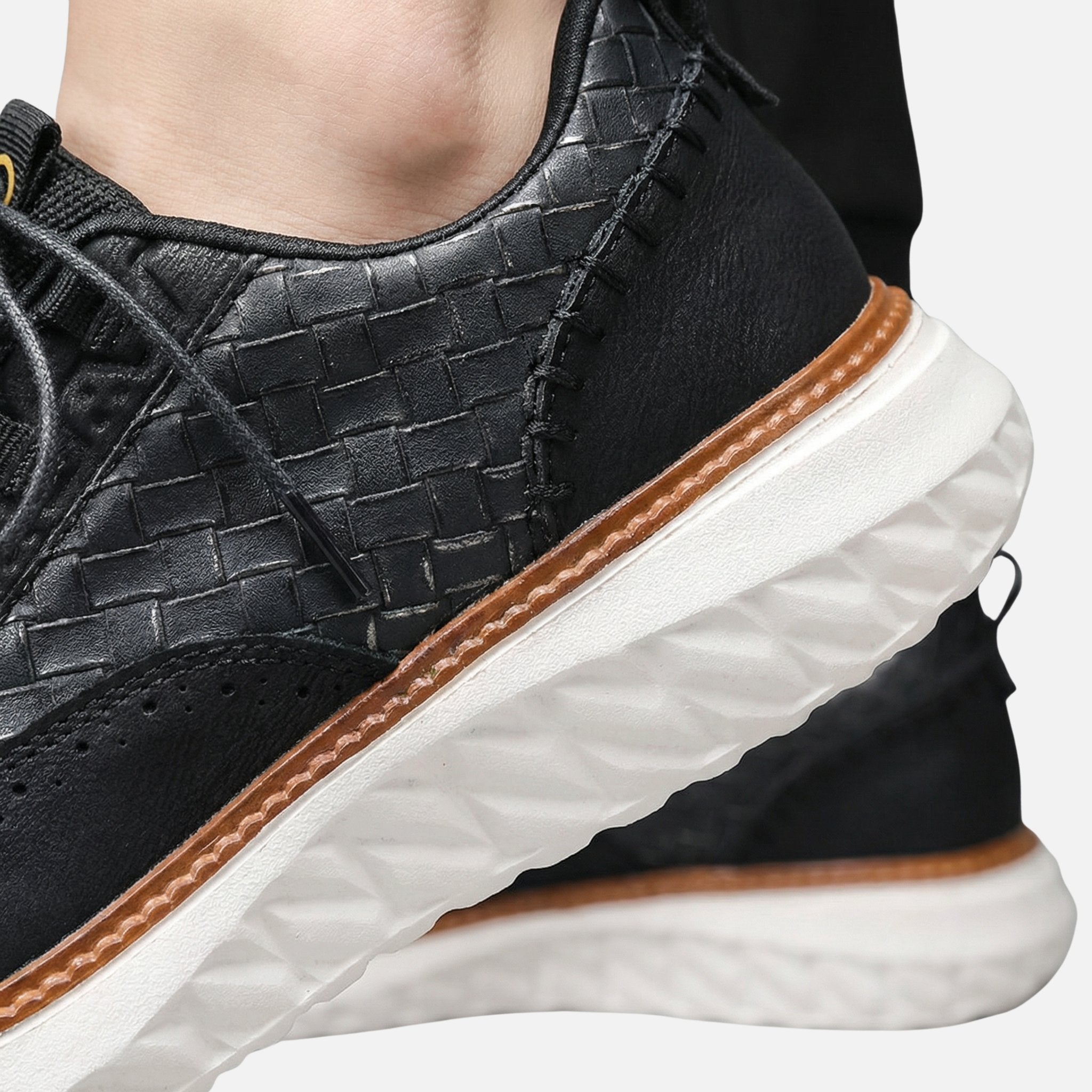 Men's Woven Sneakers with Brogue Detail