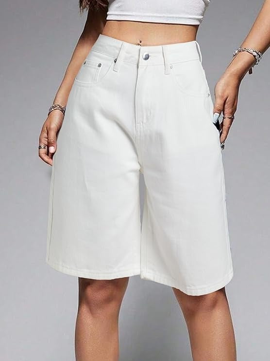 Women's Straight-Cut Denim Shorts with Cropped Length