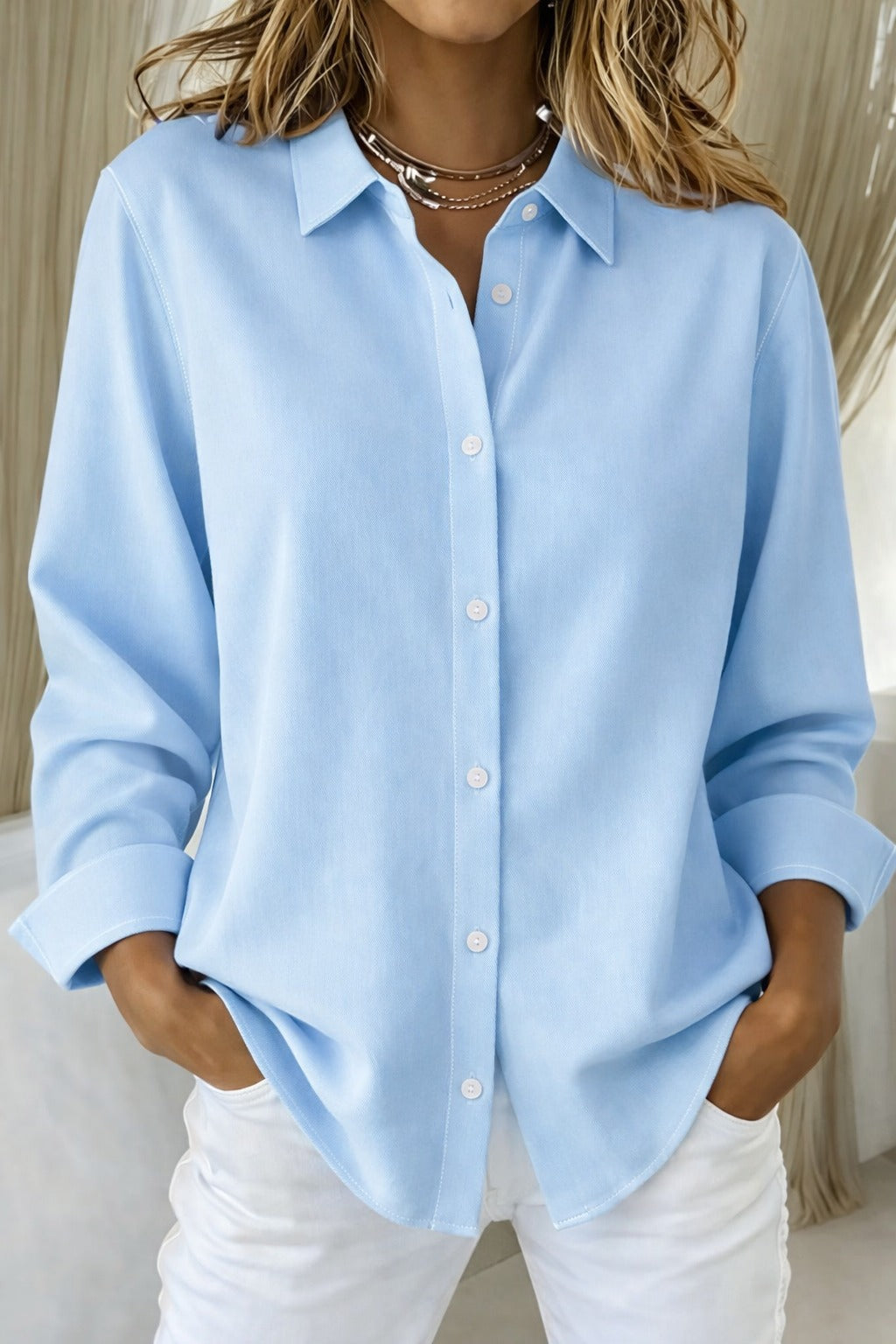 Women's Long-Sleeve Button-Up Blouse with Refined Collar