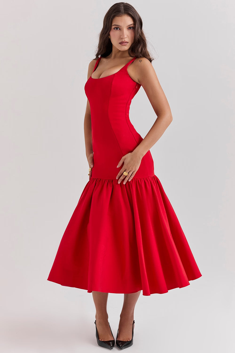 Red Midi Dress with Square Neckline and Full Skirt
