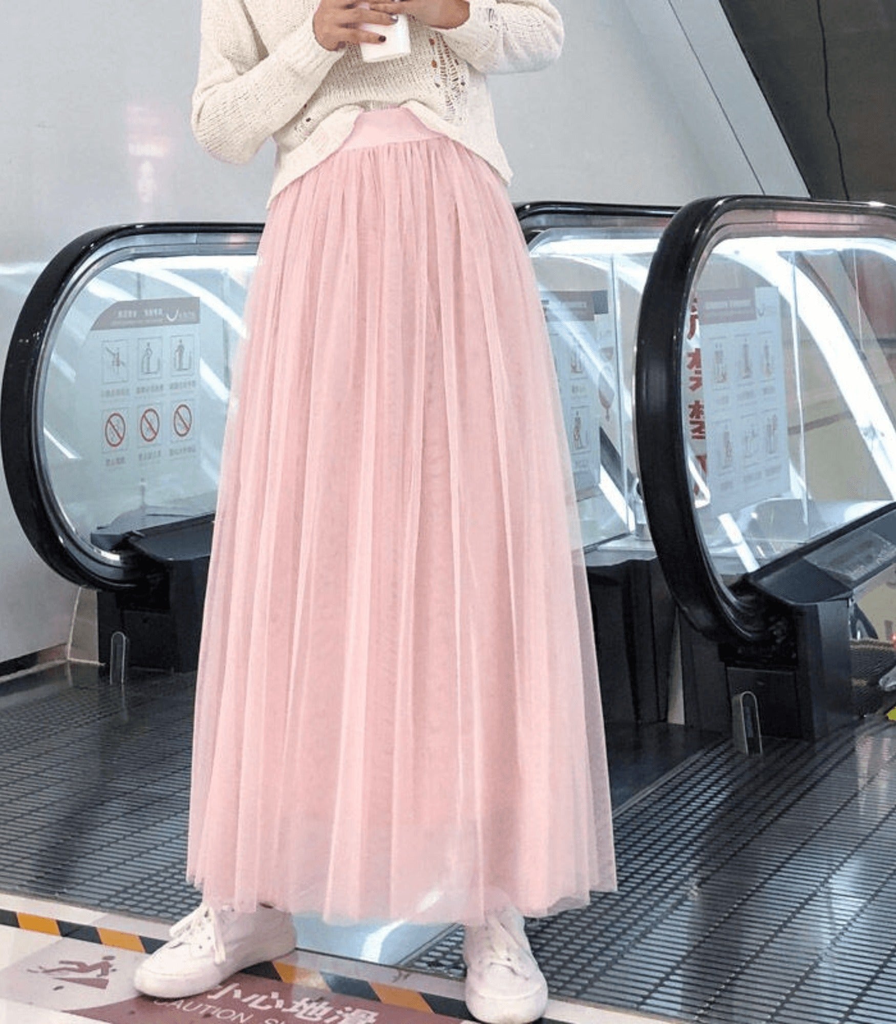 Women's Pleated Tulle Maxi Skirt with High Waist